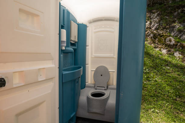 Best Construction site porta potty rental  in Sebastian, TX